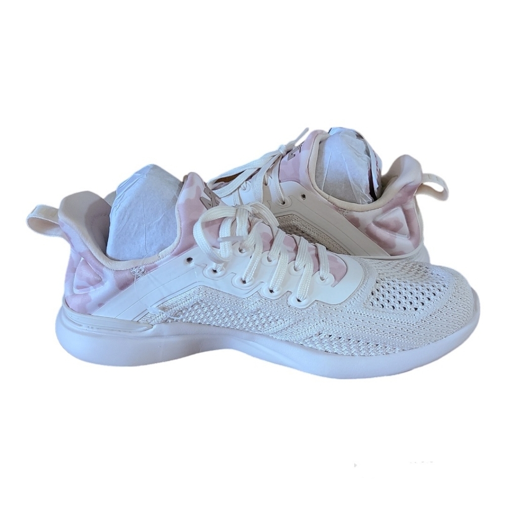 APL TechLoom Tracer Sneakers Beach Almond Size 6 Lightweight - Picture 11 of 16